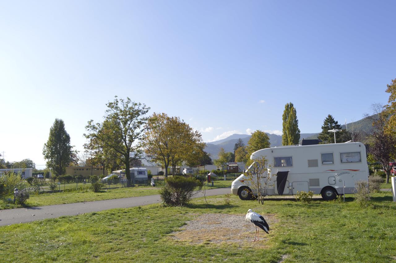 Camping Le Medieval Hotel ทุร์กไกม์ ภายนอก รูปภาพ